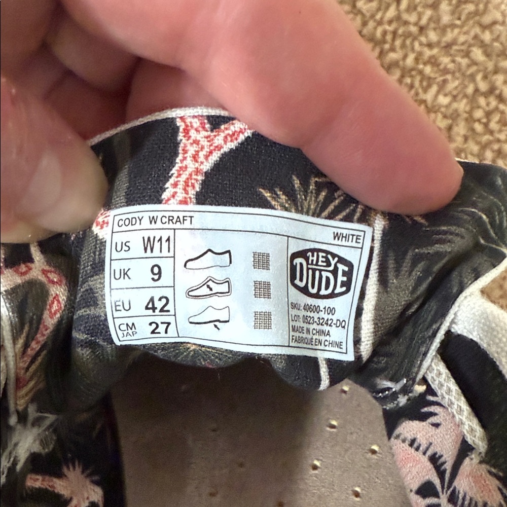Hey Dude Cody Craft Women’s Size 11 - Picture 2 of 5